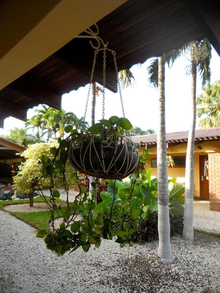 Hotel Las Espuelas, Bar & Restaurant Liberia Exteriér fotografie