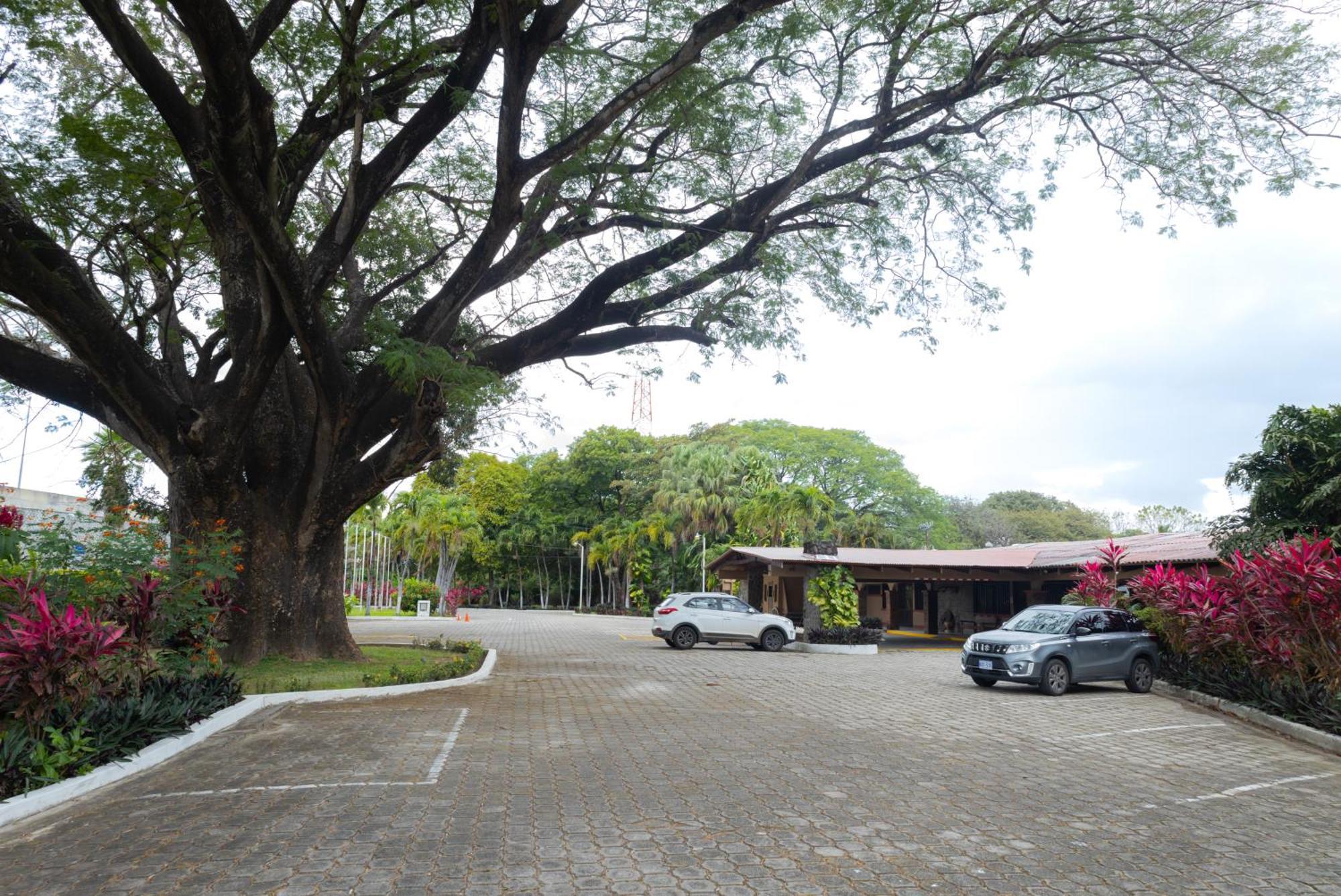 Hotel Las Espuelas, Bar & Restaurant Liberia Exteriér fotografie