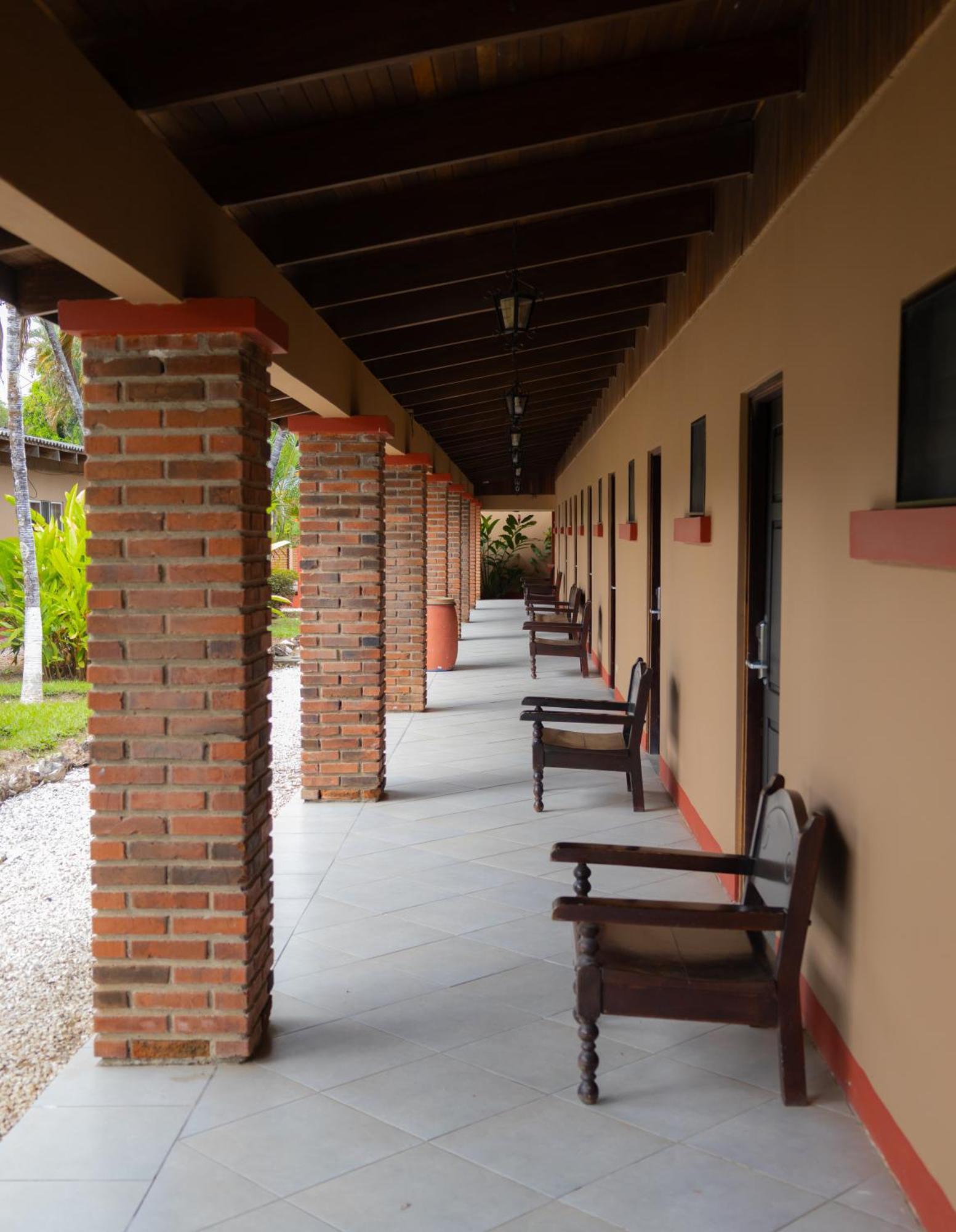 Hotel Las Espuelas, Bar & Restaurant Liberia Exteriér fotografie